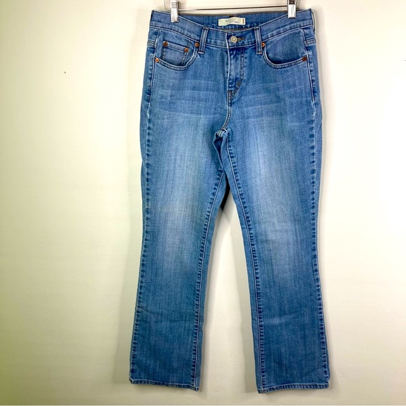 Levi's 515 Boot Cut Jeans Women's Size 6 Long Mid Rise - Picture 1 of 13